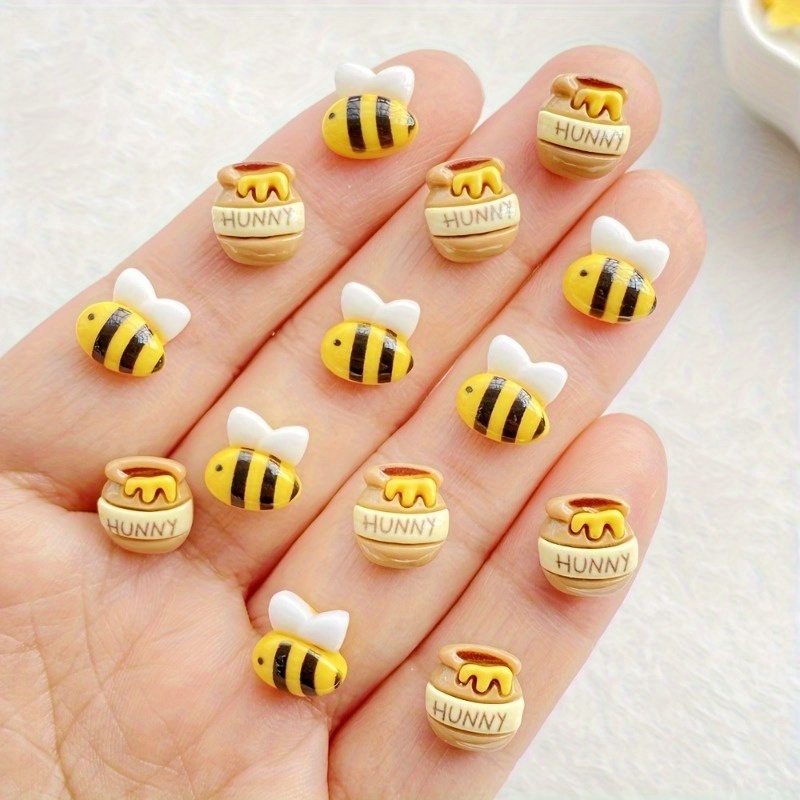 Nail Art Quirky - 20pcs Cute Mini Handmade Bee,Resin Charm